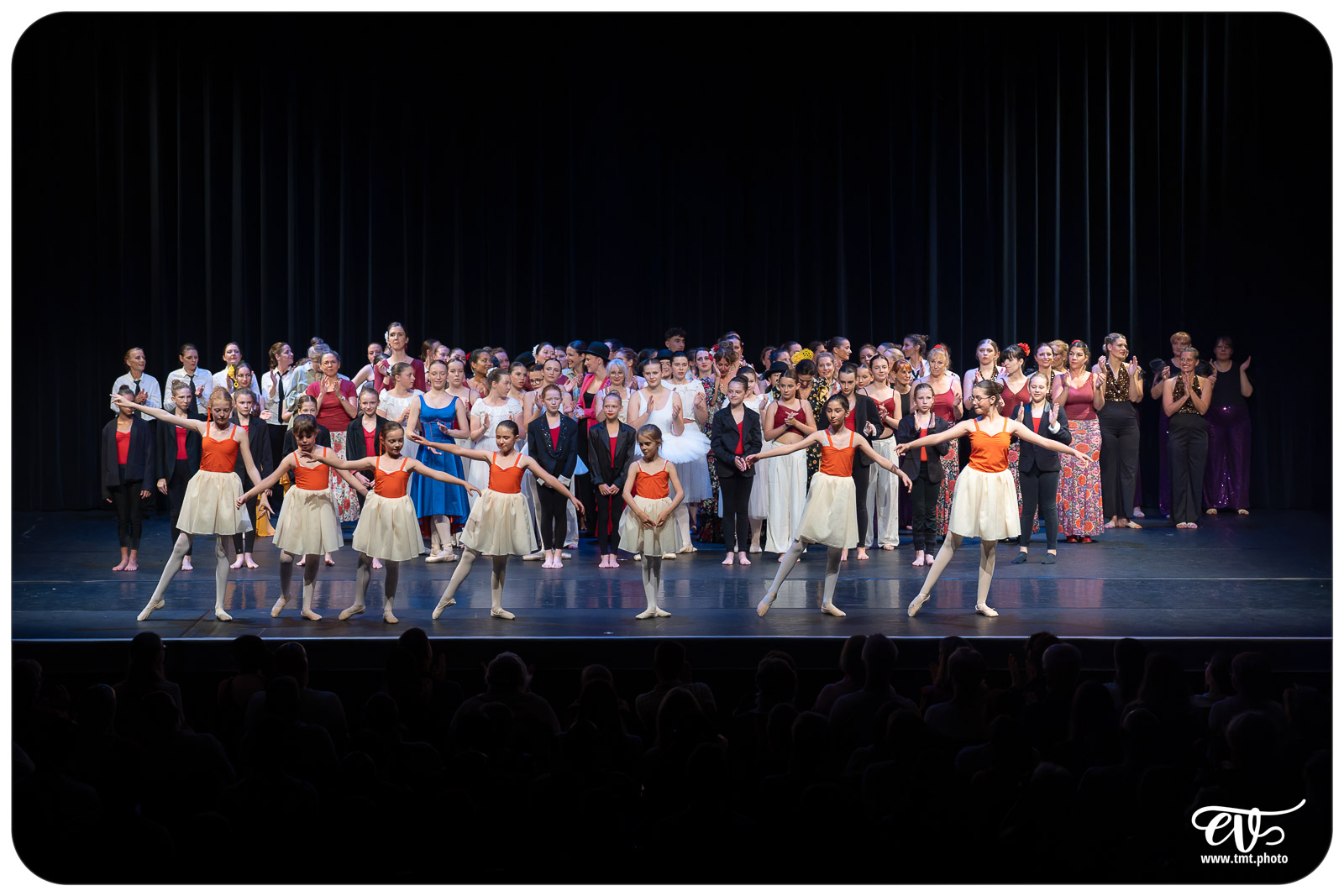 ECOLE DE DANSE CÉCILE ADAMOW